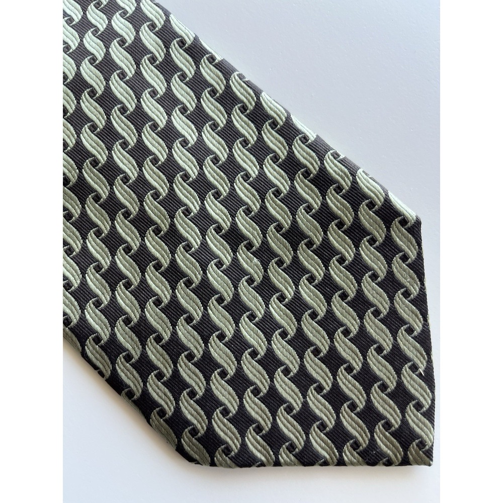 Tiffany & Co.  Silk Tie Brown and‎ Yellow Geometric Wavy pattern